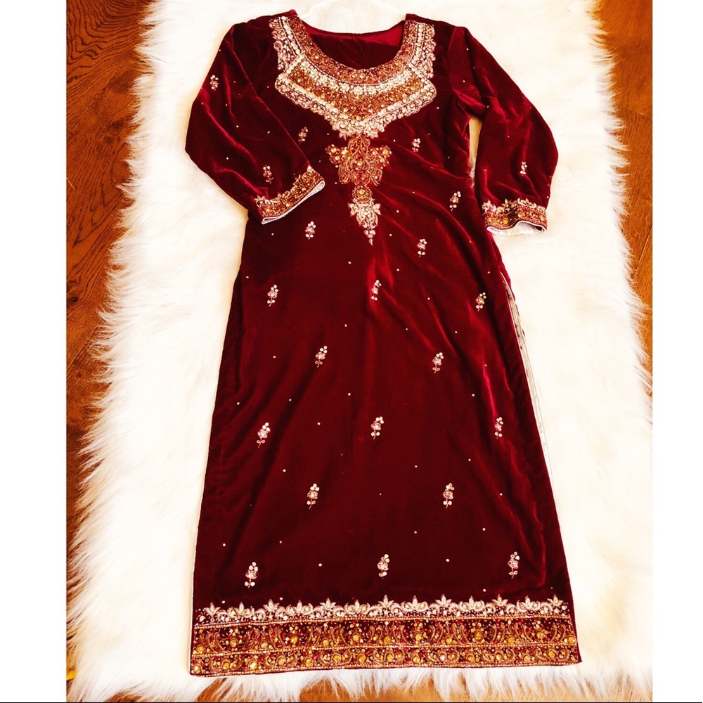 Pakistani Indian fancy Velvet Salwar kameez suit